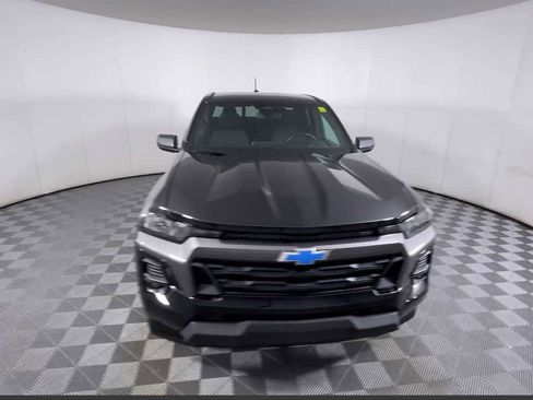 Certified 2023 Chevrolet Colorado LT w/ LT Convenience Package image 6