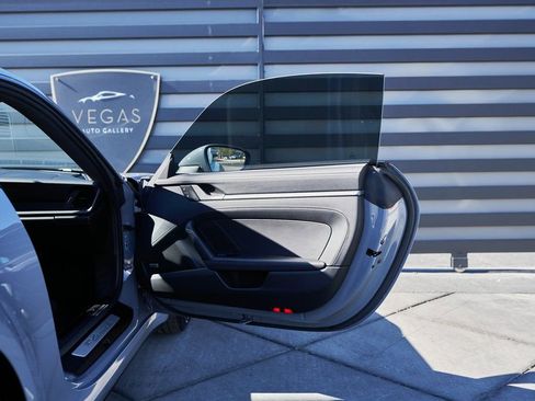 Used 2024 Porsche 911 Carrera S w/ Sport Package image 18