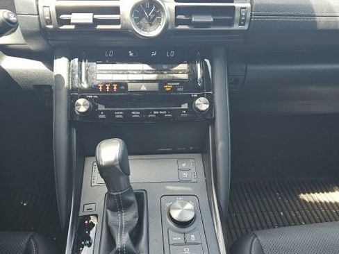 Used 2022 Lexus IS 350 F Sport w/ Navigation Package RWD image 9