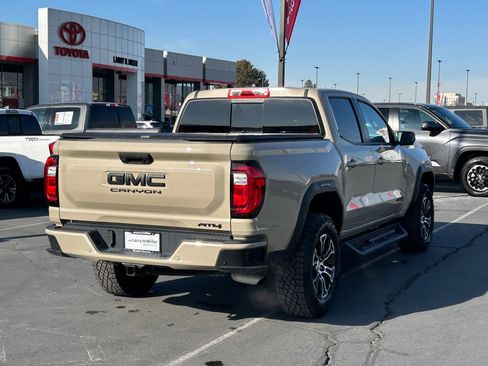 Used 2024 GMC Canyon AT4 w/ Technology Package image 5