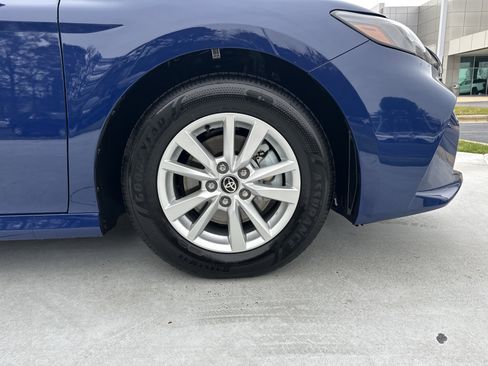 Certified 2025 Toyota Camry LE image 13