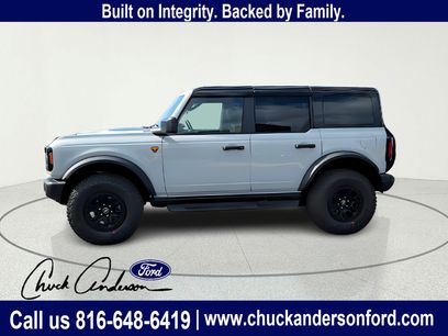 New 2026 Ford Bronco Badlands w/ Sasquatch Package