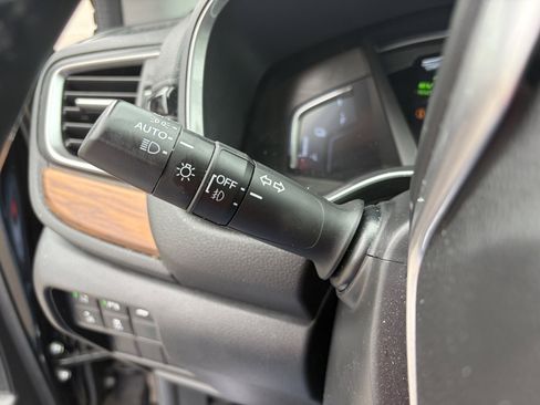 Used 2021 Honda CR-V Touring image 25