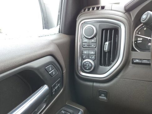 Used 2019 GMC Sierra 1500 Denali w/ Denali Ultimate Package image 25