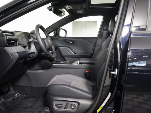Used 2026 Toyota RAV4 XSE w/ Weather Package AWD/4WD image 10