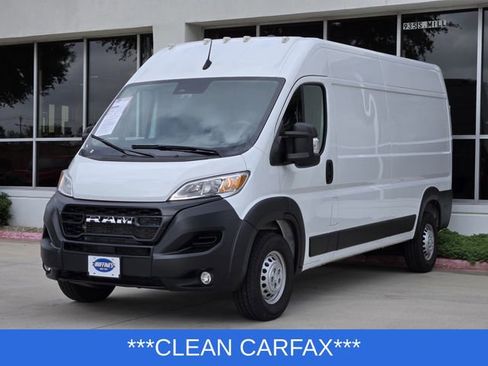Used 2026 RAM ProMaster 2500 w/ Convenience Group FWD image 3