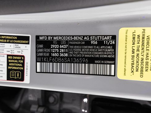 Used 2025 Mercedes-Benz E 53 AMG e 4MATIC Sedan w/ Multicontour Seating Package image 38