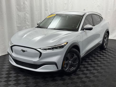 Used 2022 Ford Mustang Mach-E Select w/ Comfort/Technology Package image 2