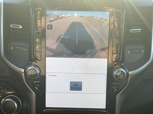 Used 2022 RAM 1500 Big Horn image 22