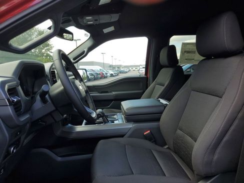 Used 2025 Ford F150 XLT w/ Equipment Group 302A MID image 7