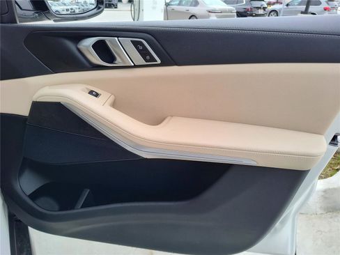 Certified 2022 BMW X5 sDrive40i w/ Premium Package image 25