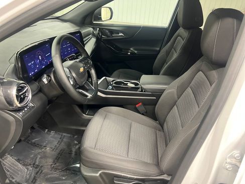 Certified 2025 Chevrolet Equinox LT AWD/4WD image 13