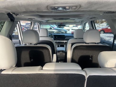 Used 2023 Kia Telluride SX Prestige image 13