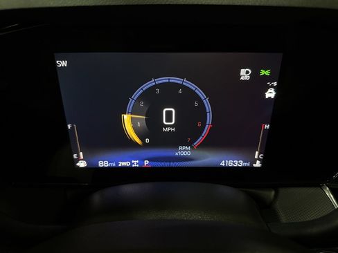 Used 2024 Chevrolet TrailBlazer ACTIV w/ Convenience Package AWD/4WD image 12