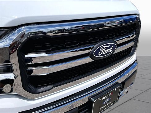Certified 2025 Ford F150 Lariat w/ Equipment Group 501A Mid AWD/4WD image 30