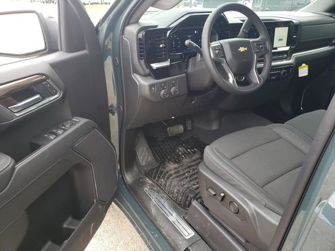 New 2026 Chevrolet Silverado 1500 LT AWD/4WD image 11