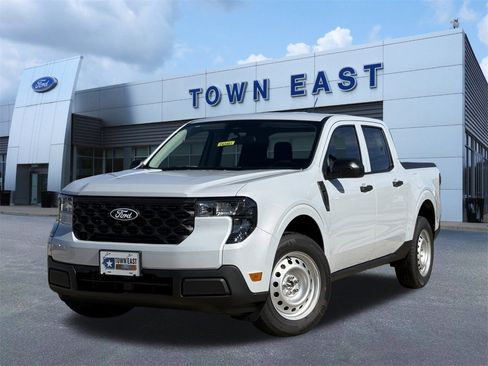 New 2025 Ford Maverick XL w/ Equipment Group 101A image 25