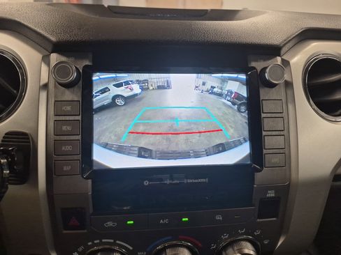 Used 2021 Toyota Tundra SR5 AWD/4WD image 36