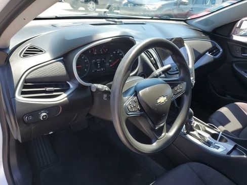 Used 2024 Chevrolet Malibu LS w/ Driver Confidence Package FWD image 19