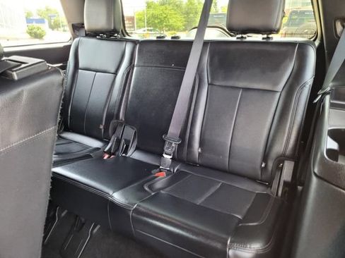 Certified 2019 Ford Expedition XLT w/ Equipment Group 201A RWD image 24