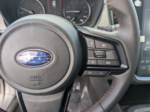 New 2025 Subaru Crosstrek 2.5i Limited w/ Crosstrek Mirror Package image 16