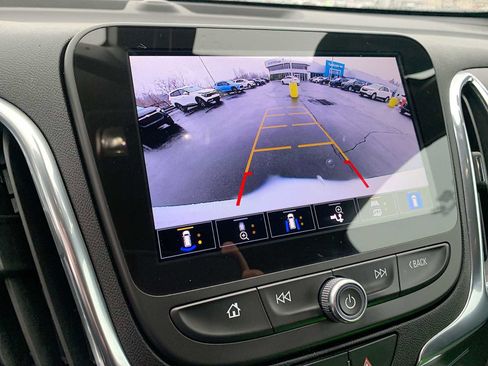 Certified 2024 Chevrolet Equinox LT image 14