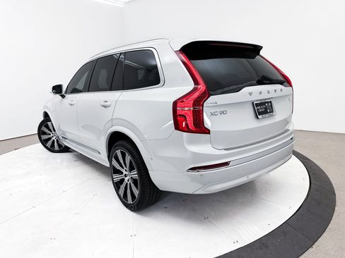 Used 2024 Volvo XC90 T8 Plus w/ Protection Package Premier AWD/4WD image 2