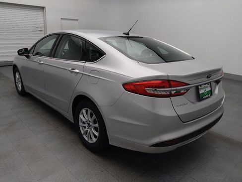 Used 2018 Ford Fusion S FWD image 5