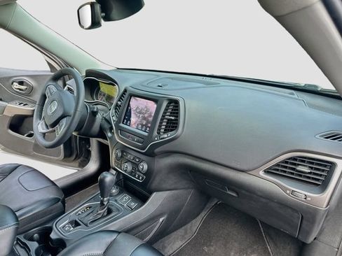 Used 2022 Jeep Cherokee Latitude Lux AWD/4WD image 27