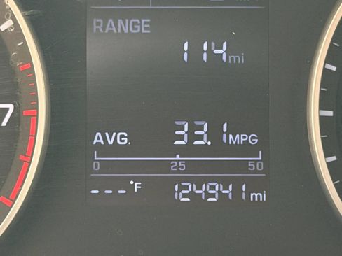 Used 2018 Hyundai Elantra SE FWD image 22