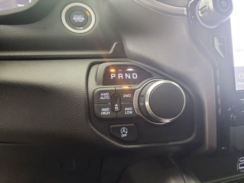 New 2025 RAM 1500 Big Horn AWD/4WD image 23