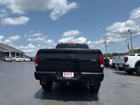 Used 2016 RAM 1500 Sport w/ Black Ram 1500 Sport Group AWD/4WD image 4