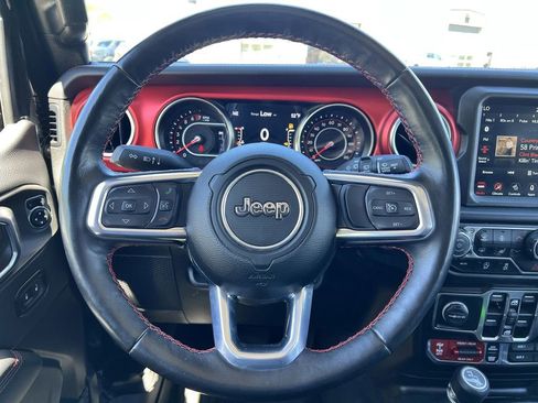 Used 2022 Jeep Wrangler Unlimited Rubicon w/ Steel Bumper Group AWD/4WD image 10