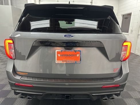 Used 2024 Ford Explorer ST w/ Equipment Group 401A image 9