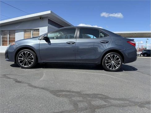 Used 2015 Toyota Corolla S FWD image 2