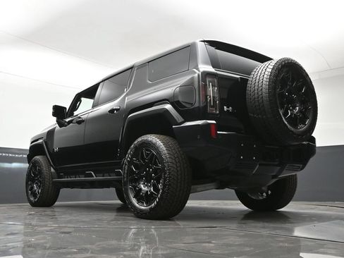 Certified 2026 GMC Hummer EV SUV AWD/4WD image 26