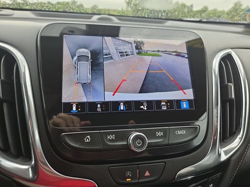 Certified 2023 Chevrolet Equinox Premier AWD/4WD image 16