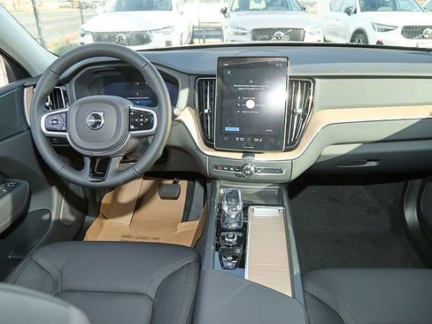 New 2026 Volvo XC60 B5 Plus w/ Protection Package Premier image 22