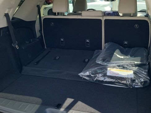 New 2026 Nissan Pathfinder SL FWD image 6