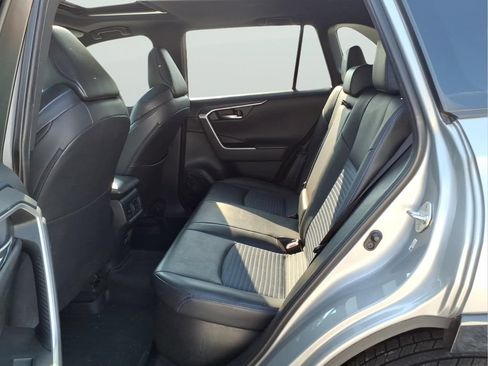 Used 2019 Toyota RAV4 XSE AWD/4WD image 33