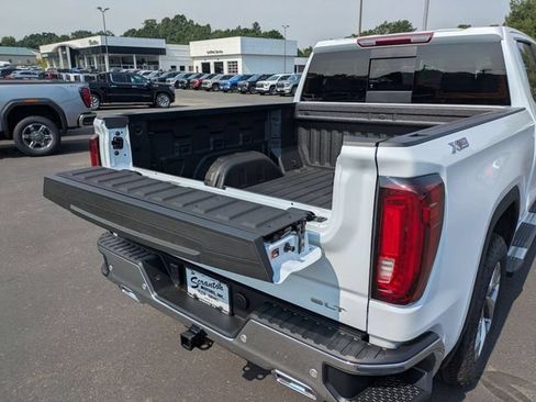 New 2026 GMC Sierra 1500 SLT w/ SLT Premium Plus Package AWD/4WD image 31