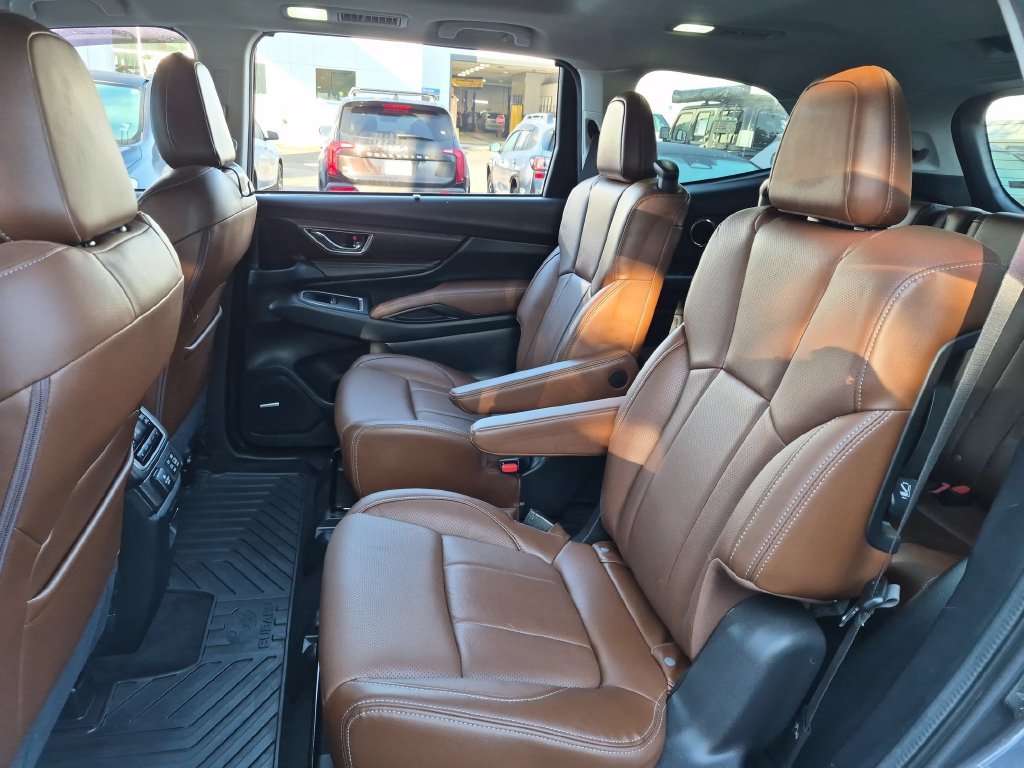 Used 2023 Subaru Ascent Touring AWD/4WD image 14