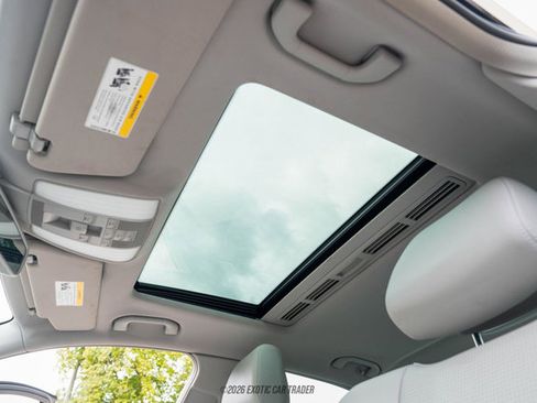 Used 2010 Mercedes-Benz E 63 AMG Sedan image 35