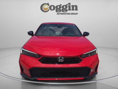 Used 2025 Honda Civic Sport Touring image 8