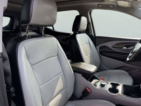Used 2022 GMC Terrain SLT w/ Infotainment Package II AWD/4WD image 56