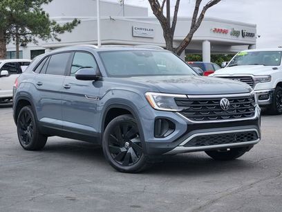 New 2026 Volkswagen Atlas Cross Sport SE