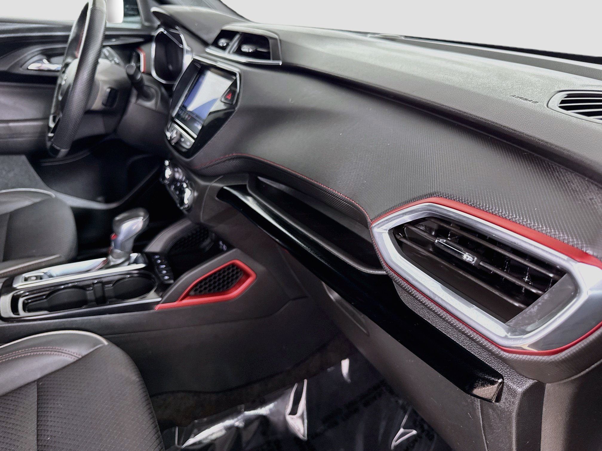 Used 2023 Chevrolet TrailBlazer RS w/ Convenience Package FWD image 30