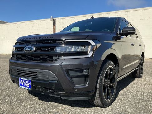 Certified 2024 Ford Expedition Limited image 80