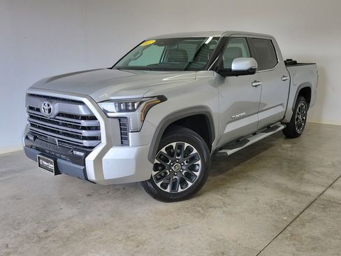 Used 2022 Toyota Tundra Limited AWD/4WD image 33