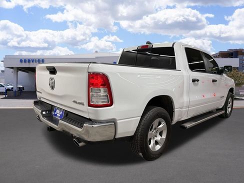 Used 2023 RAM 1500 Big Horn AWD/4WD image 3